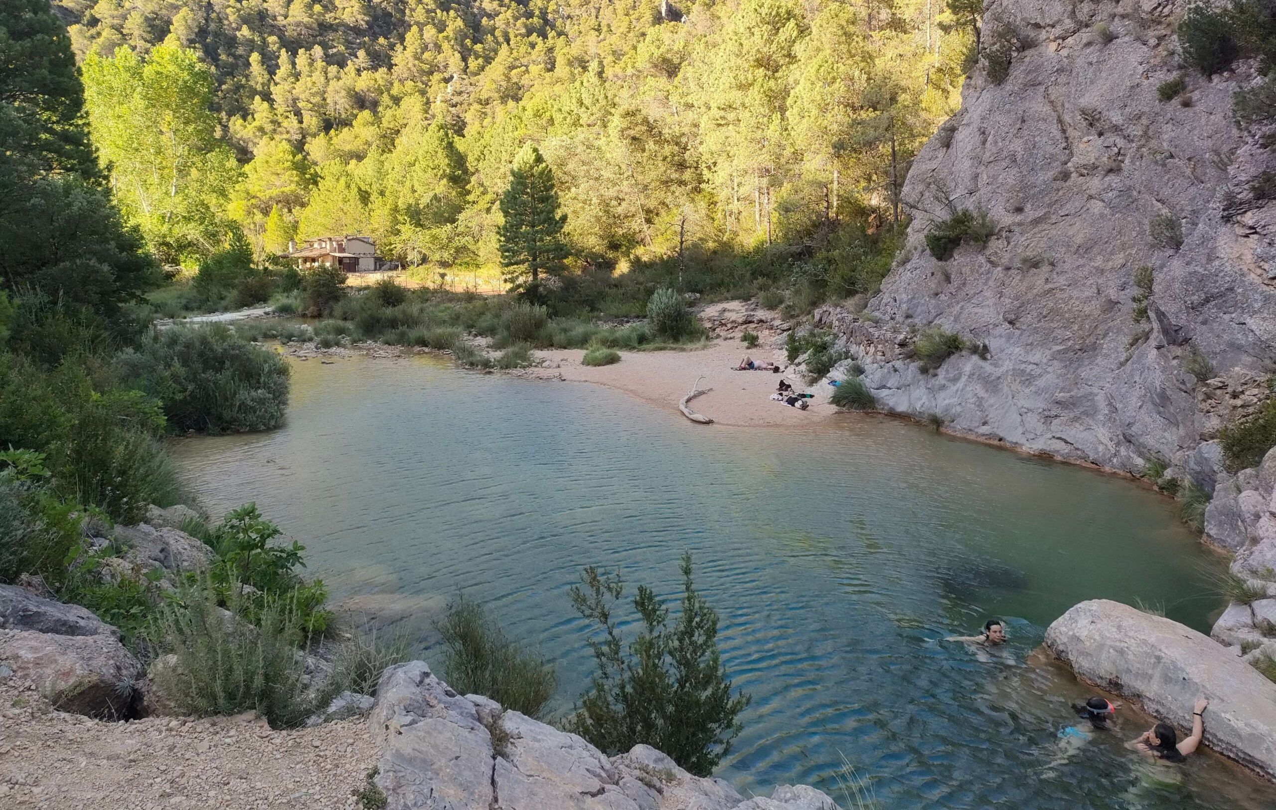 mejores piscinas naturales de España: La Pesquera en Beceite.